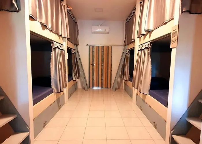 Hostel Tiny